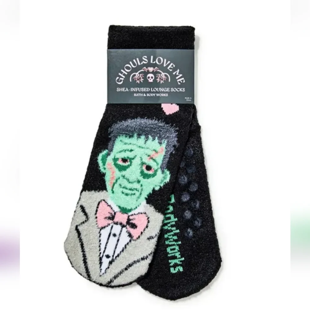 BATH AND BODY WORKS Frankenstein Shea-Infused Lounge Socks